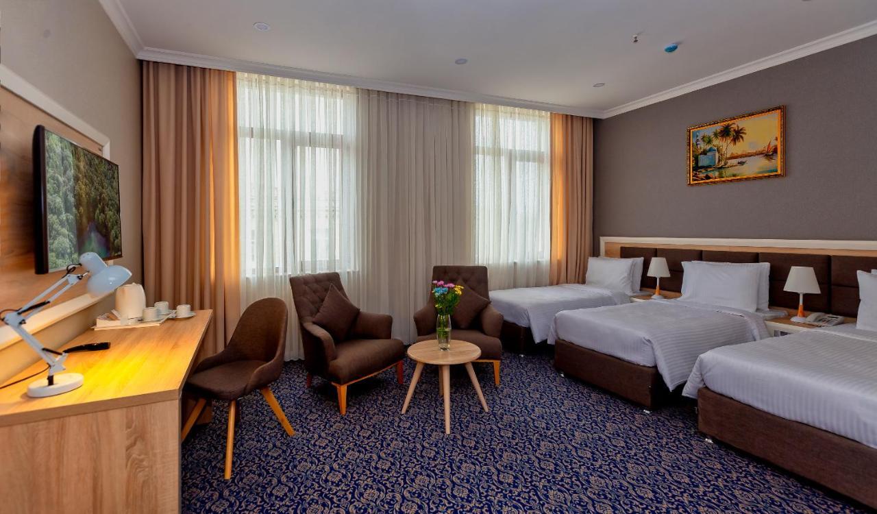 Golden City Hotel Baku Exteriör bild