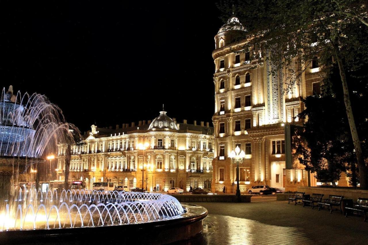 Golden City Hotel Baku Exteriör bild